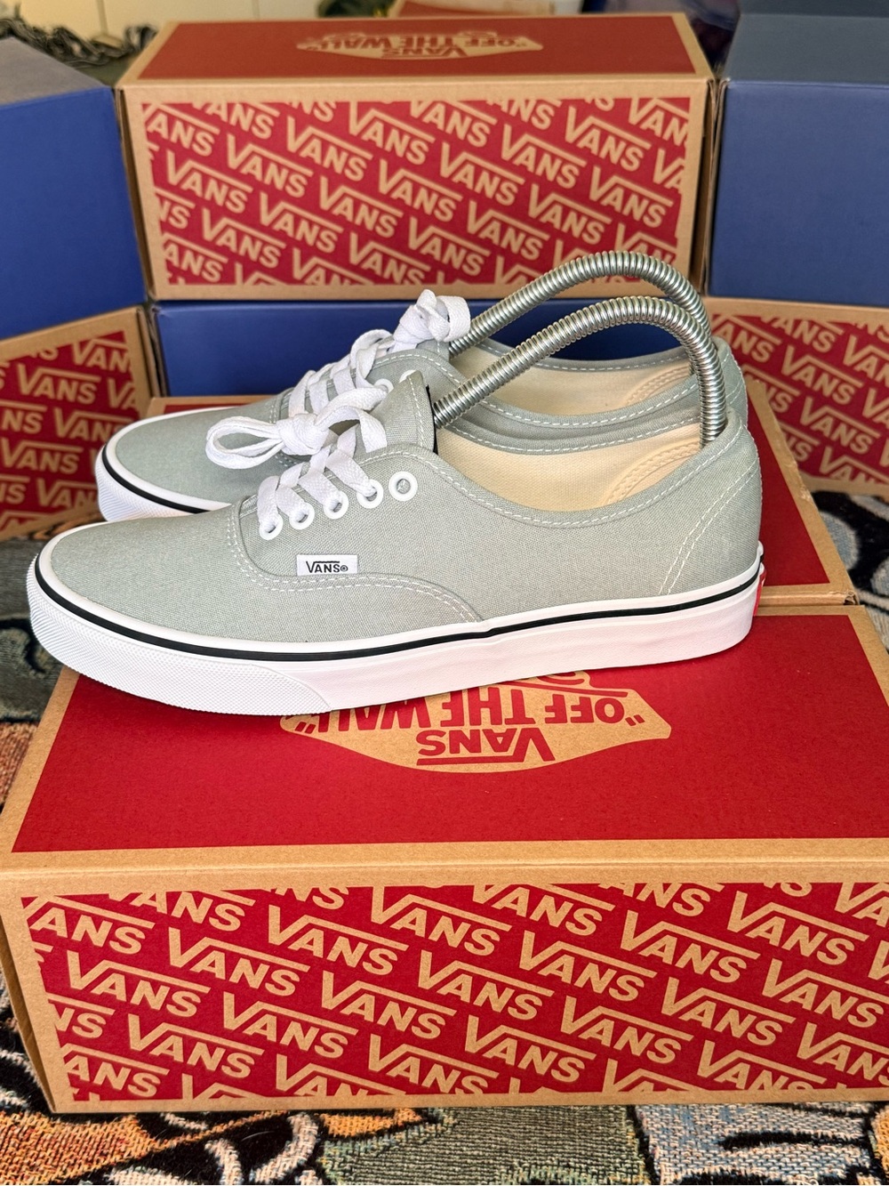 BRAND NEW Vans Men's Color Theory Authentic Low-Top in Pure Gray Men 8/Women 9.5 - Picture 4 of 8